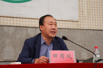 新葡的京集团8814顺利举行第十六届春季运动会
